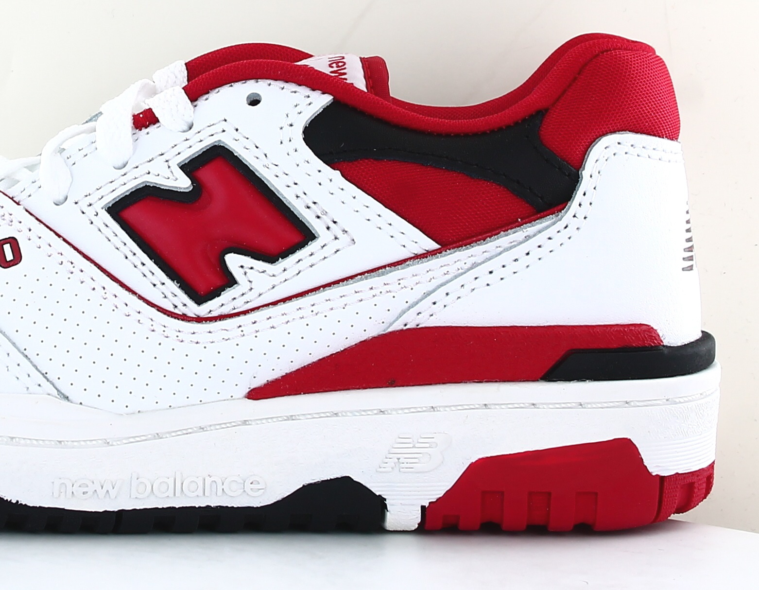 New Balance 550 Blanc rouge BB550SE1